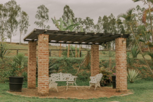 transformar espaço pequeno em jardim encantador